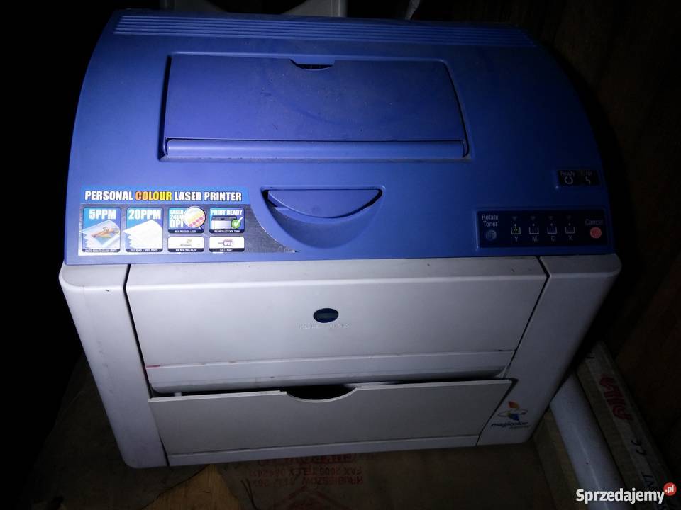 konica minolta 2400w