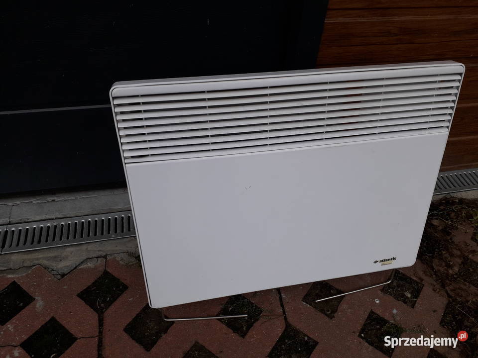 Grzejnik elektryczny płytowy