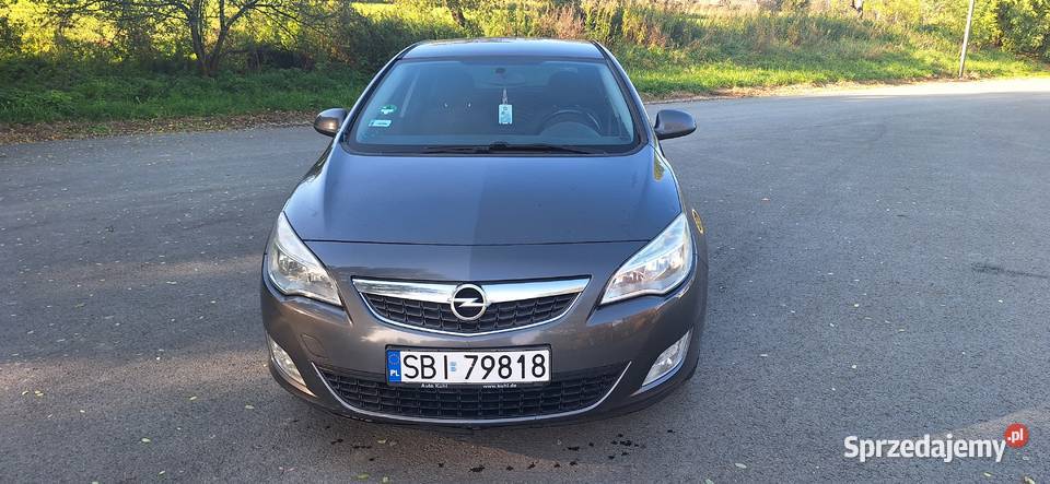 Astra 14 turbo 11r 2 komplety kół zamiana Góra Świętej Anny