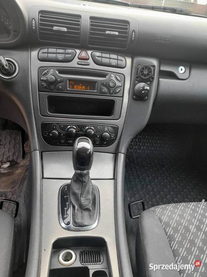 Mercedes w203 22 Kołodziąż