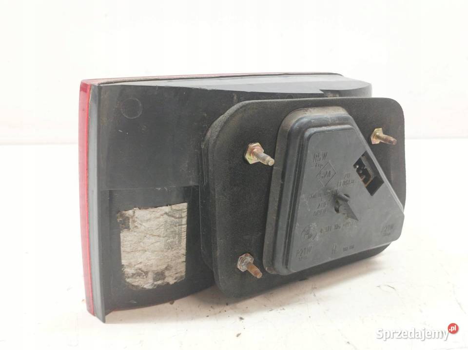 LAMPA TYŁ W KLAPĘ PRAWA TOURING Bmw Seria 5 IV