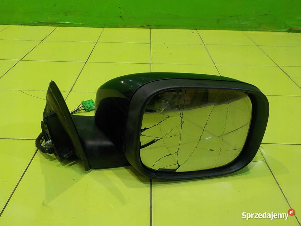 VOLVO XC90 I LIFT 24 D5 10r 5D lusterko prawe