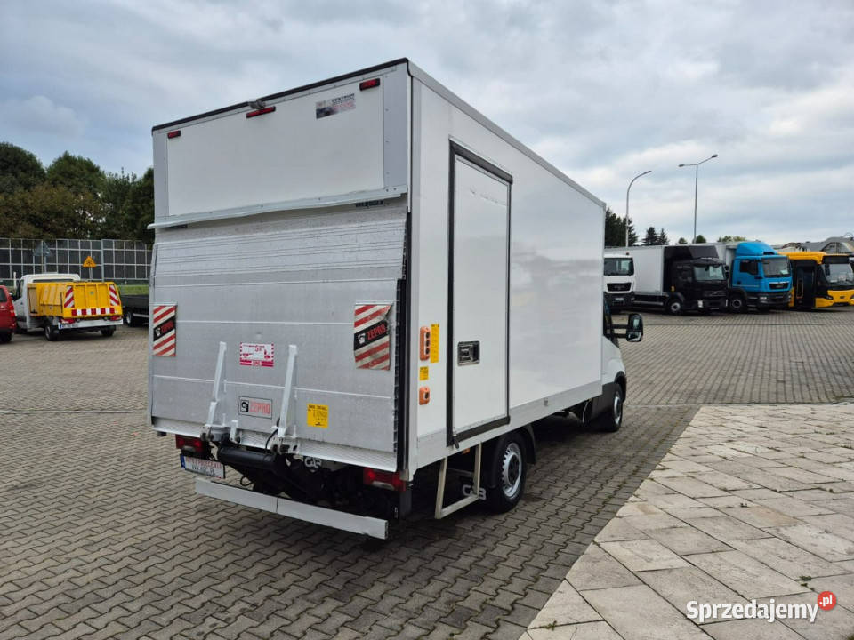 Iveco Daily 35C16 V Iveco Daily 35S16 HiMatic Łaziska Górne