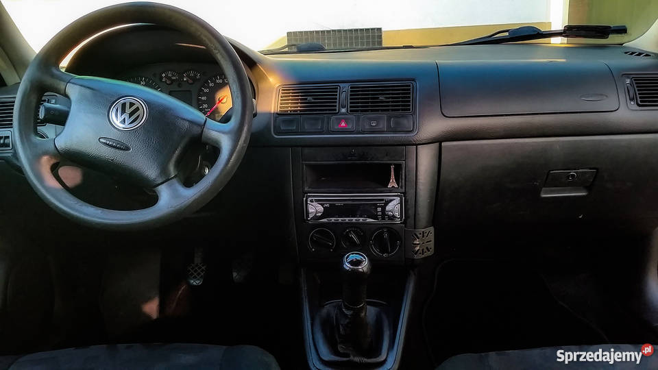 VW Golf IV 19 SDI Hatchback 1998r 288 000 28800km Wrocław