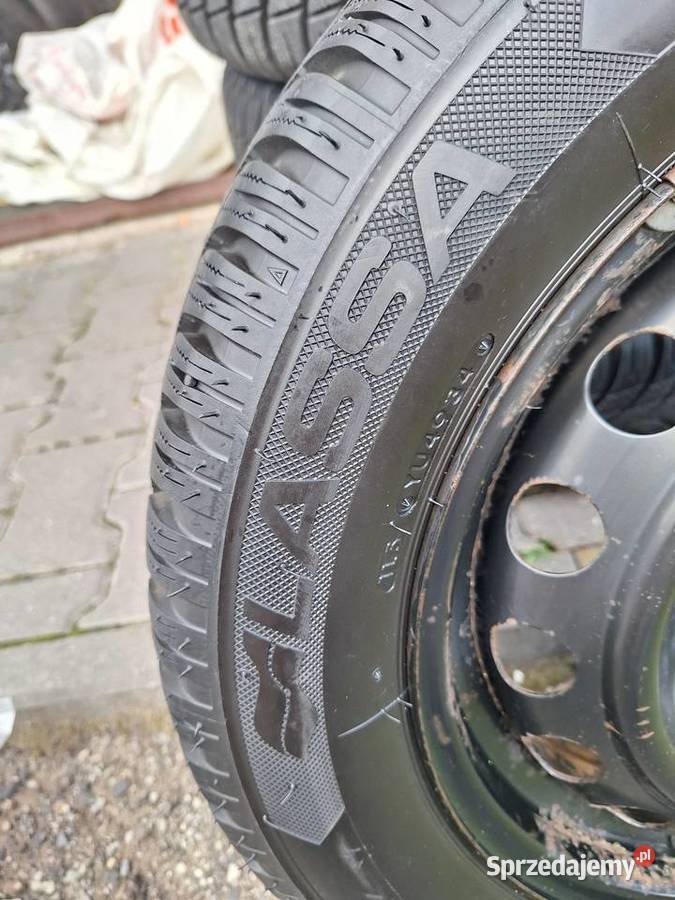Koła Felgi Opony Zimowe Toyota Yaris III 1756515 Kranów