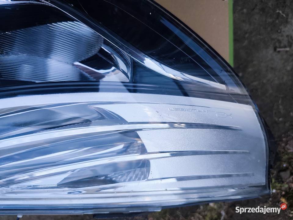 Lampa lewy przód Renault Clio 4 Lampy przednie Jabłonowo Pomorskie