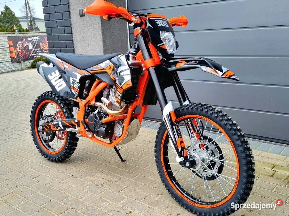 Highper 300cc 32 Ciecz Power BOMB Full LED RATY 300cm3 Rakoniewice