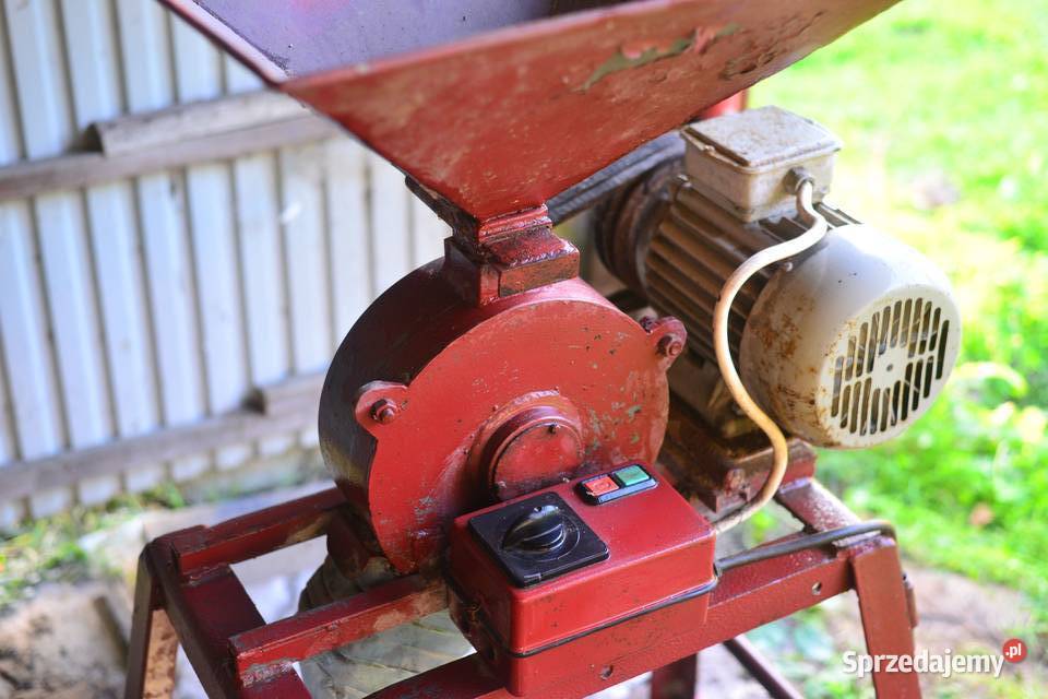 Młynek do zboża młyn śrutownik sprawny w małopolskie Nowy Wiśnicz sprzedam
