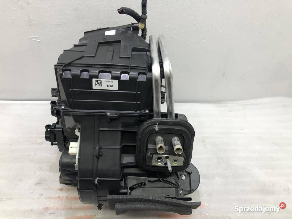 NAGRZEWNICA KOMPLETNA FORD C II 15TDCI EU osobowe