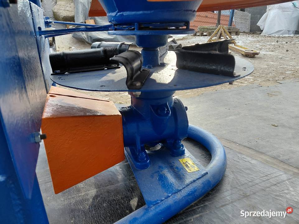 Rozsiewacz nawozu lejek AgrometBrzeg Nowy Nawożenie sprzedam