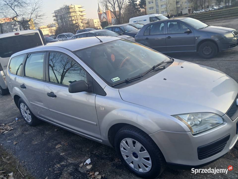 Ford focus 2006 16 benz klima dziala 225 100KM Bydgoszcz