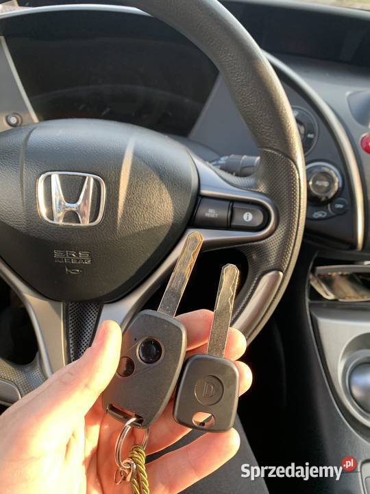 Dorabianie Kluczy Honda Civic HRV Jazz Acoord Poznań
