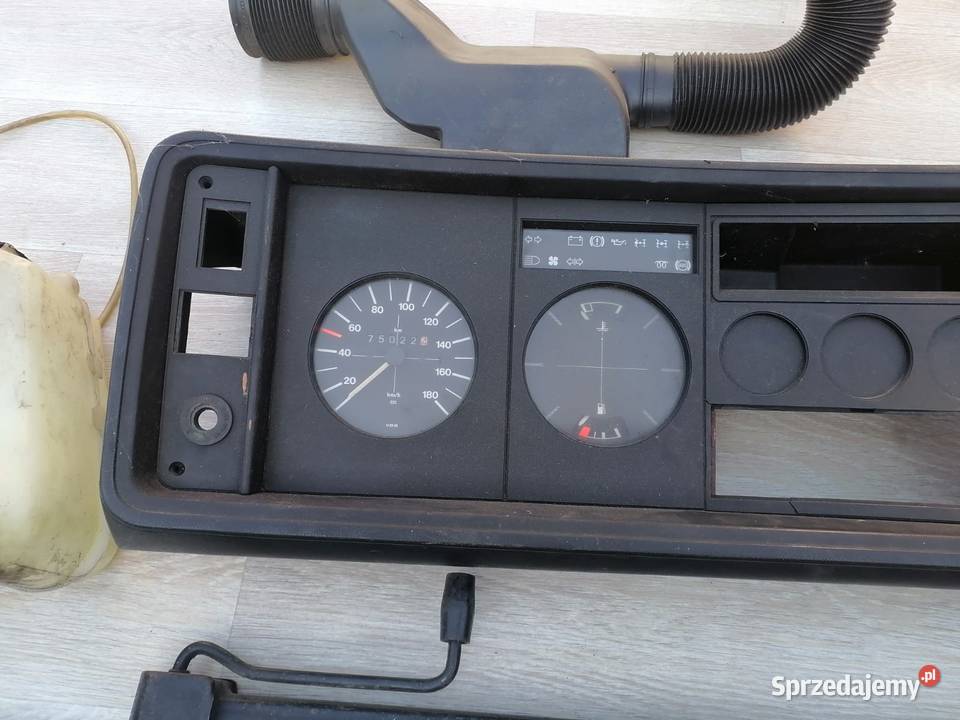 Części różne VW LT 28 31 35 45 licznik lampa Tenczynek