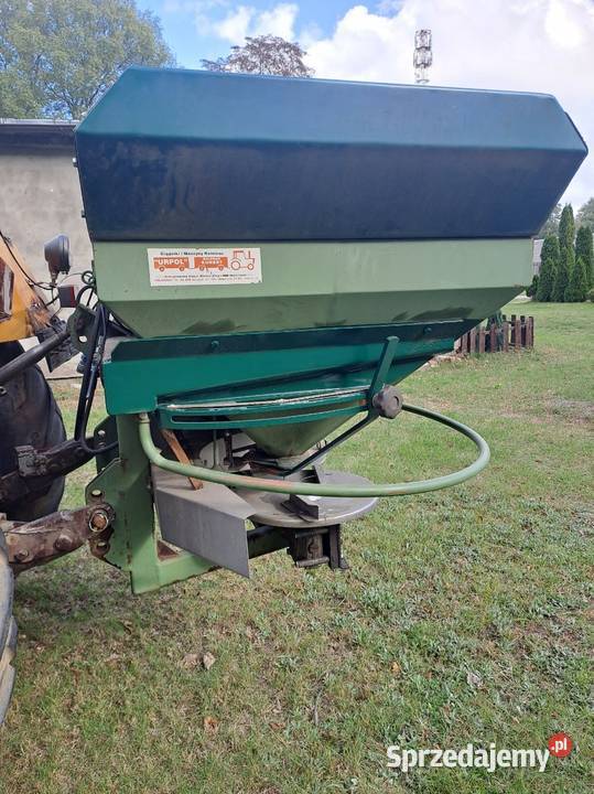 ROZSIEWACZ NAWOZU SPRZEDAM