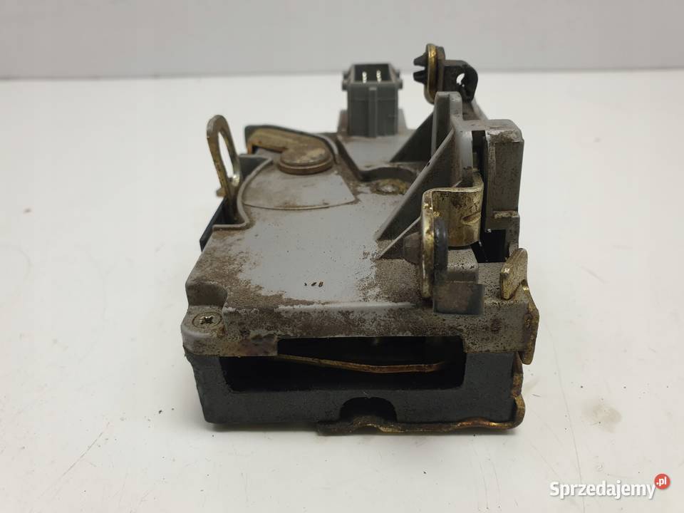 ZAMEK DRZWI Prawy przód Peugeot 206 5D PRZEDNIE Karoseria Rudka