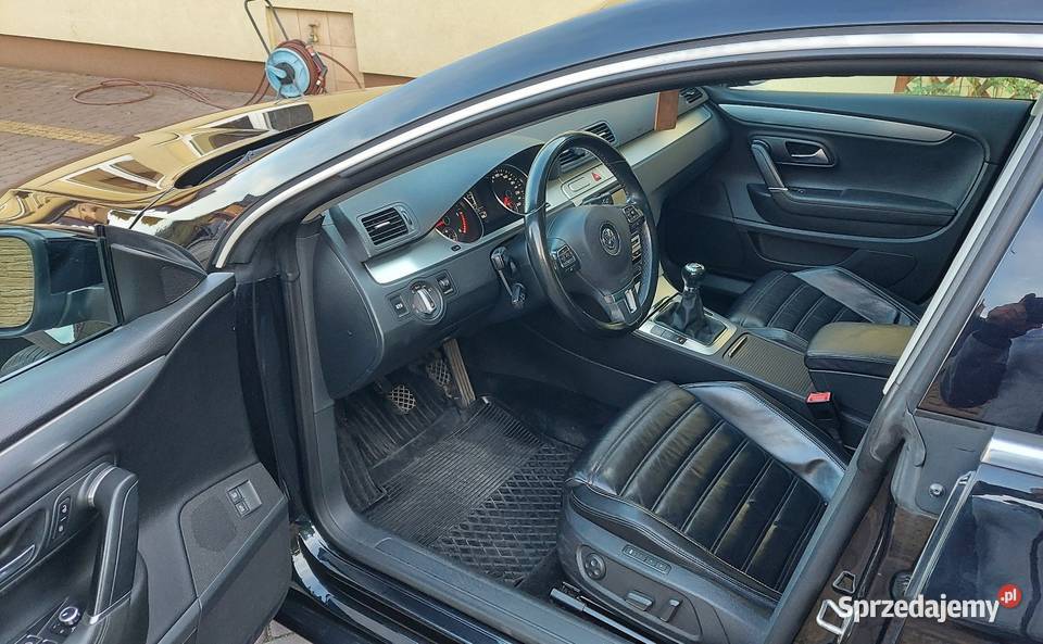 VW PASSAT CC ZADBANY bixenon asystent parkowania Rok produkcji 2009 Ostrowiec Świętokrzyski sprzedam