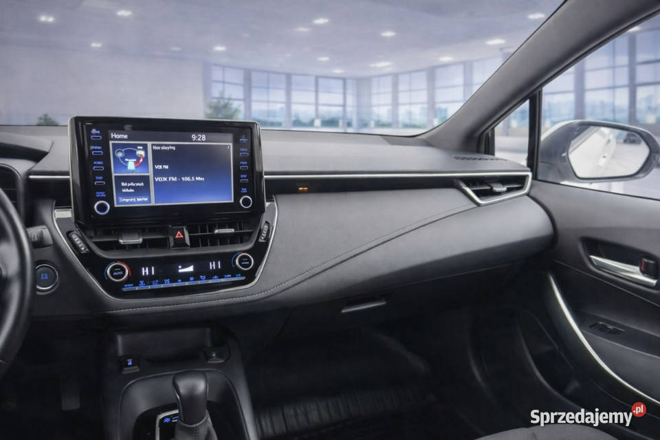 Toyota Corolla 21r Salon Polska 18 HYBRID 1wł z Białystok