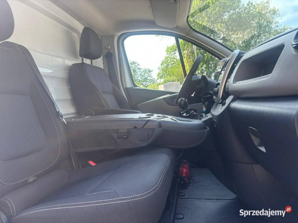 Renault Trafic 201916 95L2H1KlimatyzacjaBagażnik światła przeciwmgłowe Złotniki Kujawskie sprzedam