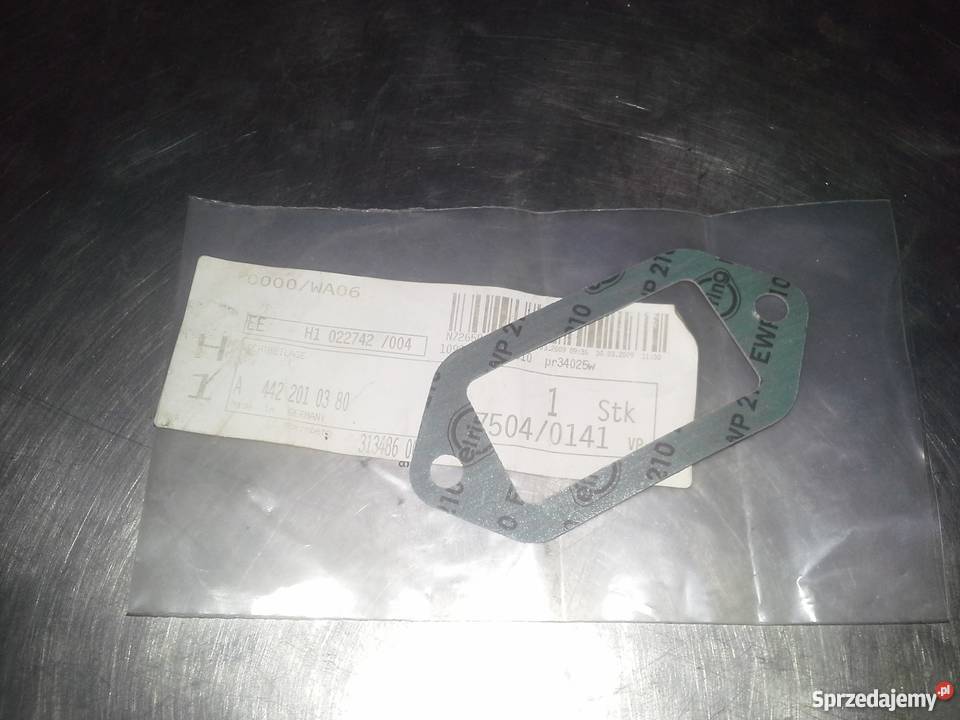 uszczelka pompy wody Mercedes Man 4422010380 ciężarowe śląskie Kłobuck sprzedam