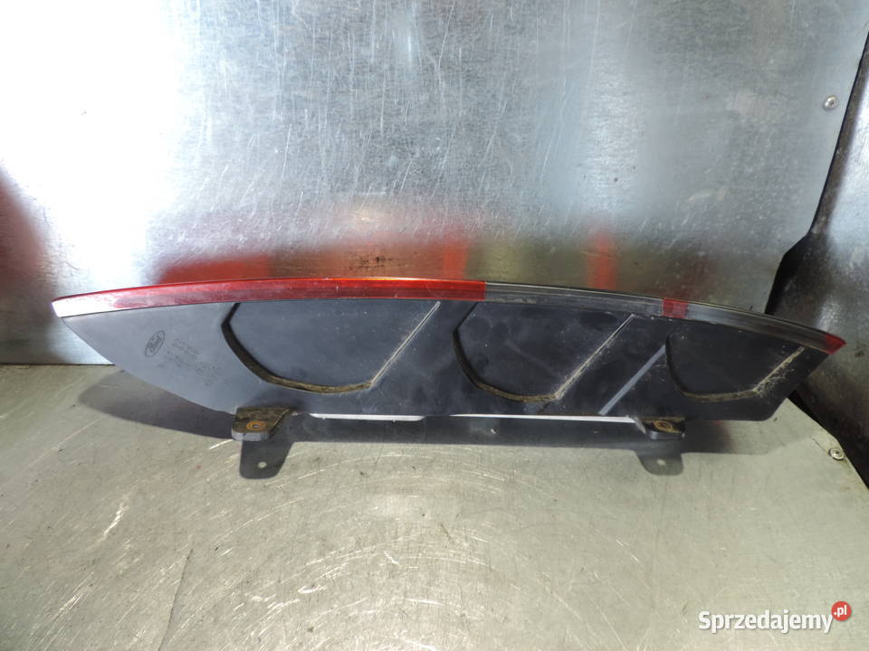 FORD FOCUS MK2 KOMBI LAMPA PRAWY TYŁ Motoryzacja Nowy Sącz
