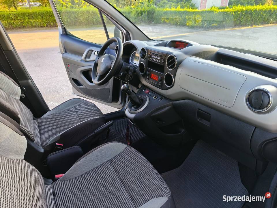 Peugeot Partner Teepe 16 HDi 2009r Stan 330000km Końskie