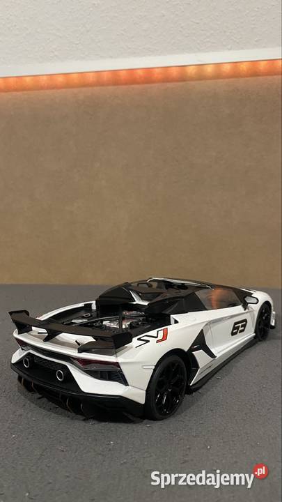 118 Lamborghini Aventador SVJ63 nie norev