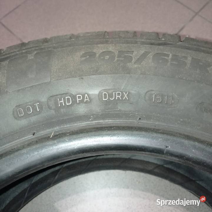 2 x 20565 R 15 C MICHELIN AGILIS 51 7 mm Para Kamień Pomorski