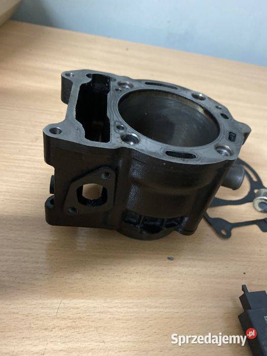Cylinder PIAGGIO 300 Vespa GTS HPE 300 ZAPMA3600 wielkopolskie Poznań