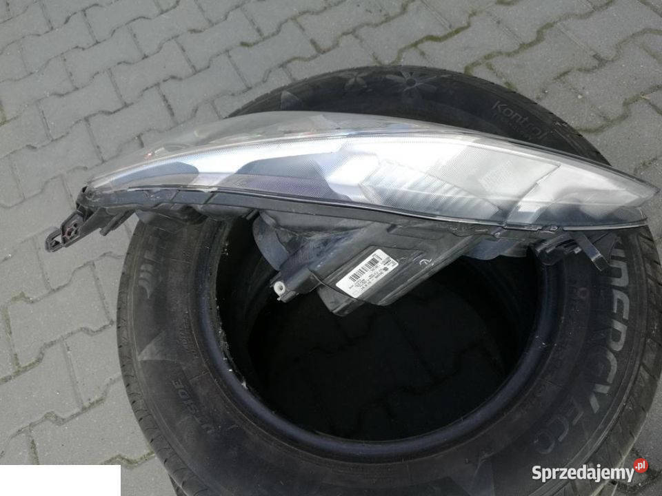 SUZUKI SPLASH 2015 REFLEKTOR LEWY Oświetlenie