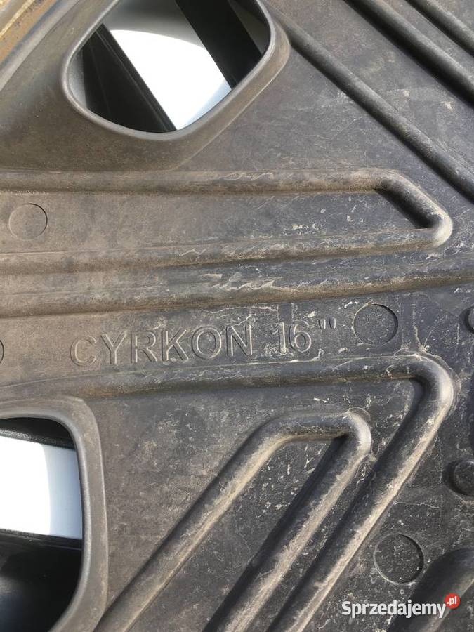 Felgi stalowe r16 opony zimowe Peugeota 307 2004 Olsztyn