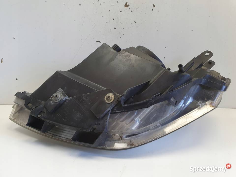 LAMPA PRAWA Peugeot Bipper 0717r PRZEDNIA PRAWY Rudka sprzedam