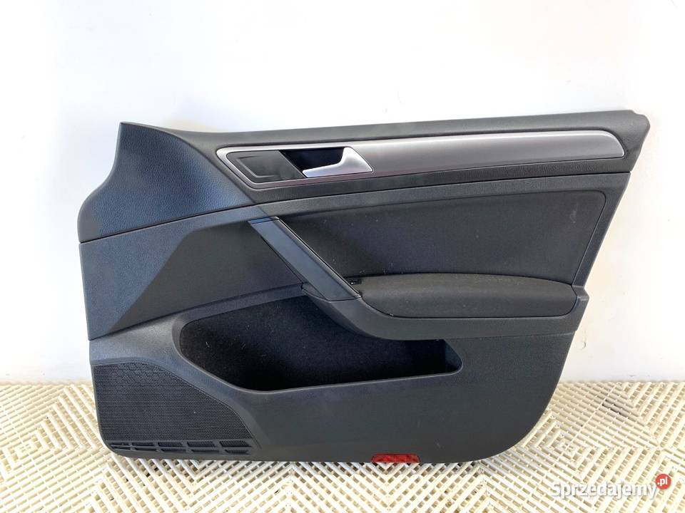BOCZEK DRZWI PRAWY PRZÓD VW GOLF VII Hatchback Tapicerki samochodowe