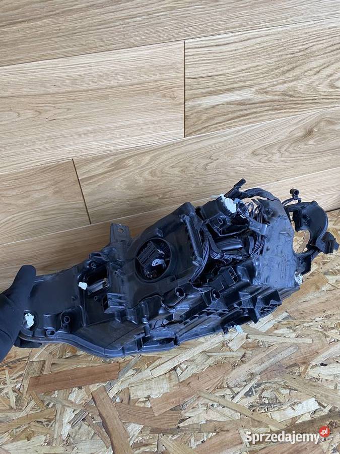 Lampa prawa bmw f30 full adaptive led kanada Lampy przednie Olkusz sprzedam