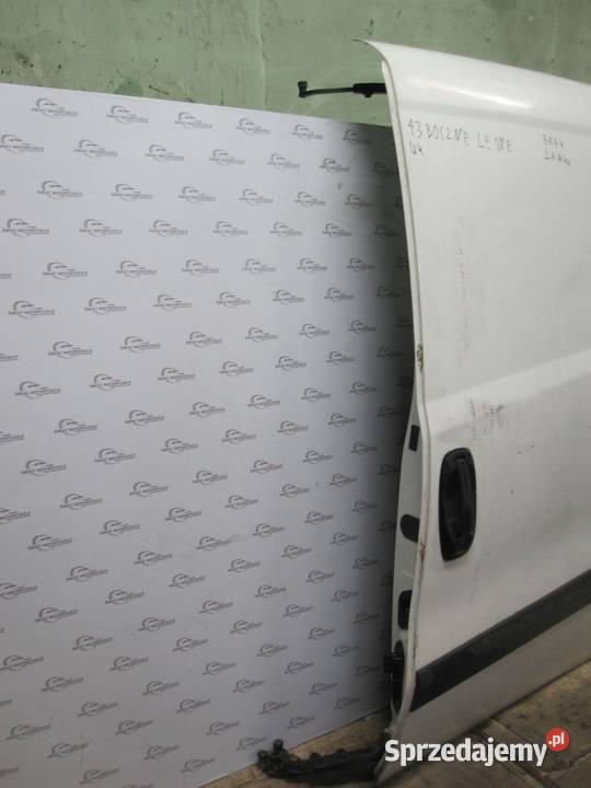 DOBLO II COMBO D LIFT 15r drzwi lewe boczne Drzwi