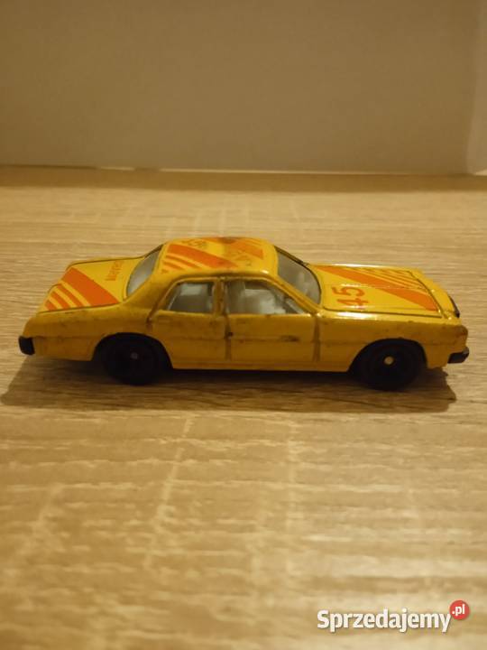 Rzadki oryginalny stary żółty 45 samochodzik Pozostałe sprzedam