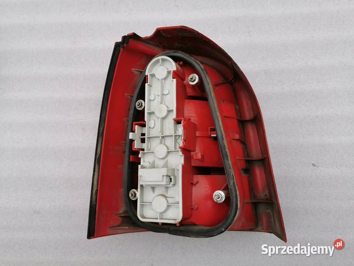 Lampa Prawy Tył Tylna Prawa Audi A4 B5 Avant lampy tylne Wyszków sprzedam