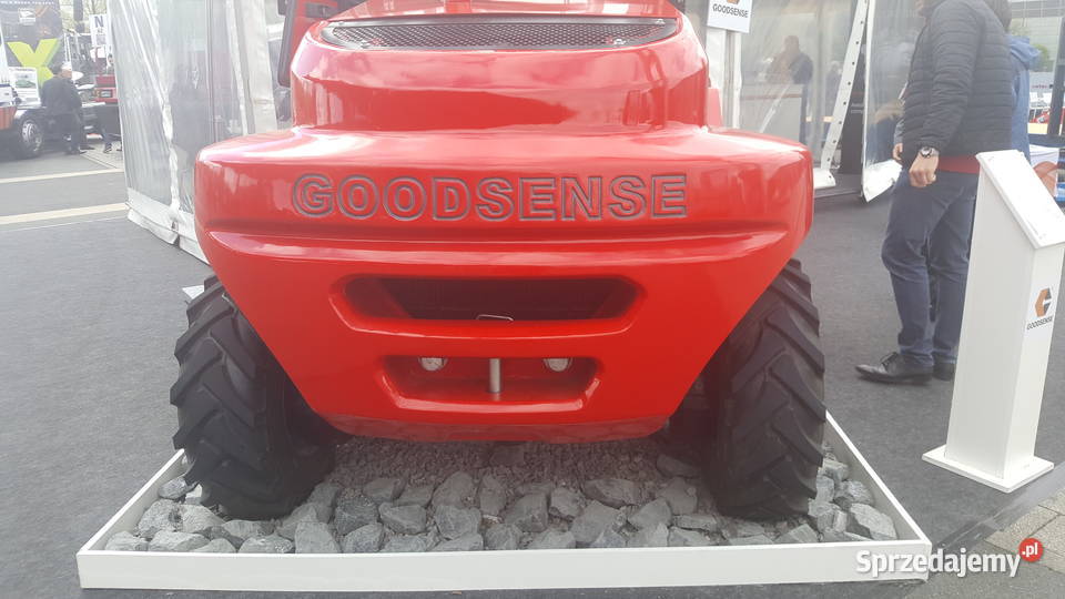 Terenowy wózek widłowy 4WD prześwit 350mm Elbląg