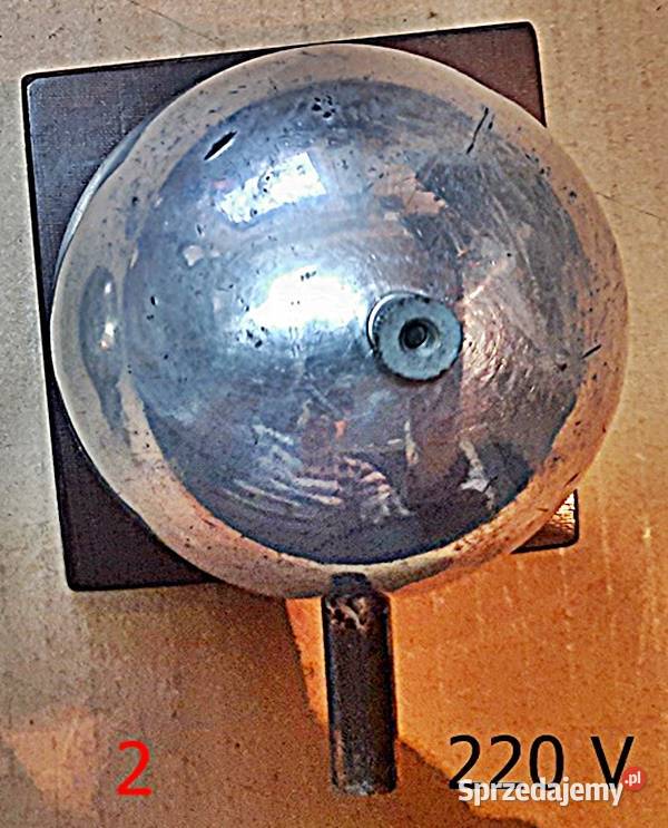 Dzwonek 220 V z PRL Ostrów Wielkopolski