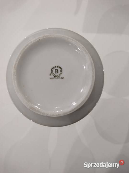 Sprzedam stary wazon z kobaltowymi kwiatami Porcelana i szkło Łódź