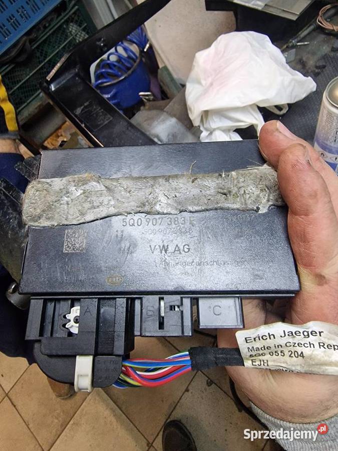 Hak holowniczy GOLF VII hatchback WESTFALIA Części samochodowe małopolskie Kraków