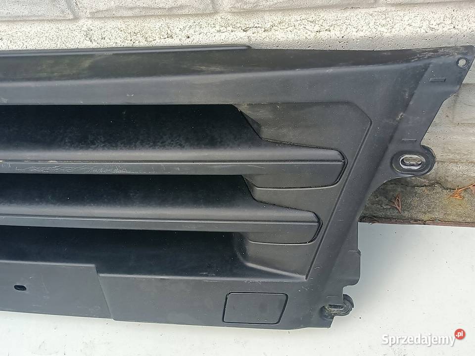 MAN TGX EURO 6 ZDERZAK SRODKOWY 17 LIFT Przemęt