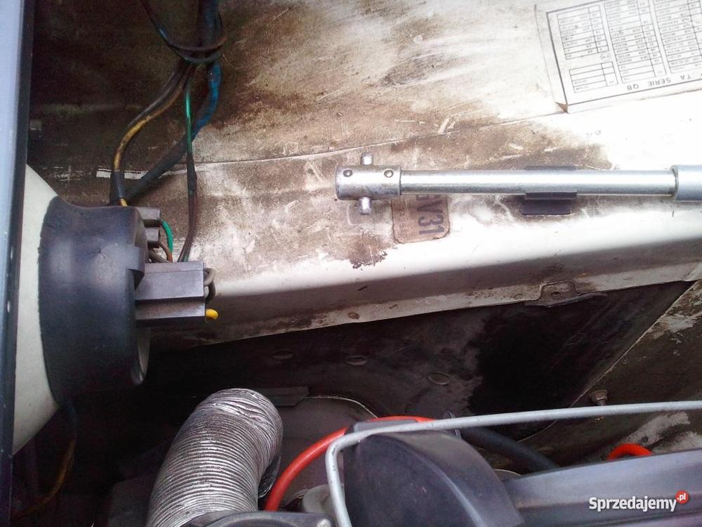 Click here to find out more Oltcit Club 11R 30 z manualna Łódź