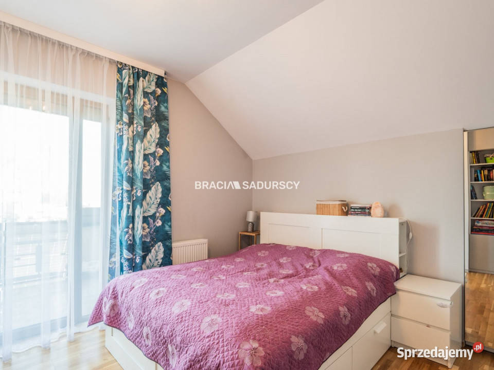 Mieszkanie Kraków Smoleńskiego 6684m2 3 pokoje małopolskie