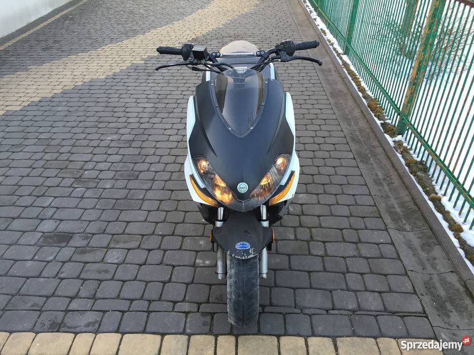 Skuter Benelli 49X Quattro Nove Starachowice