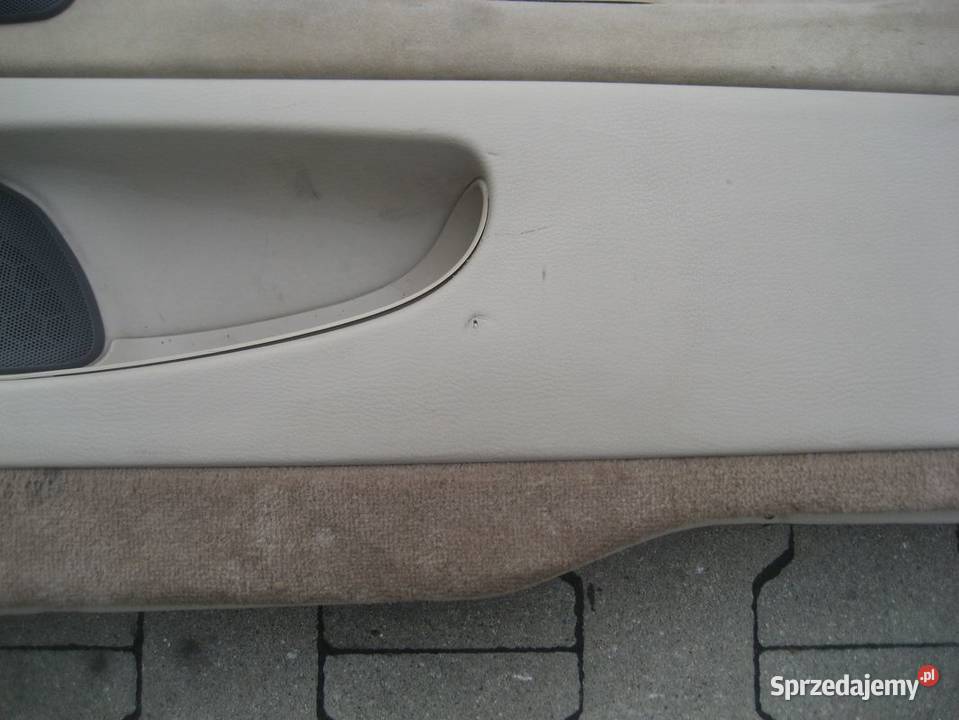 volvo c70 9805r boczek tapicerka drzwi prawa wielkopolskie Rakoniewice
