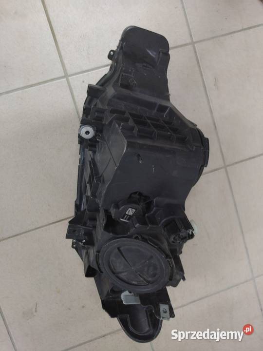Lampa przednia prawa BMW 330 Radzyń Podlaski