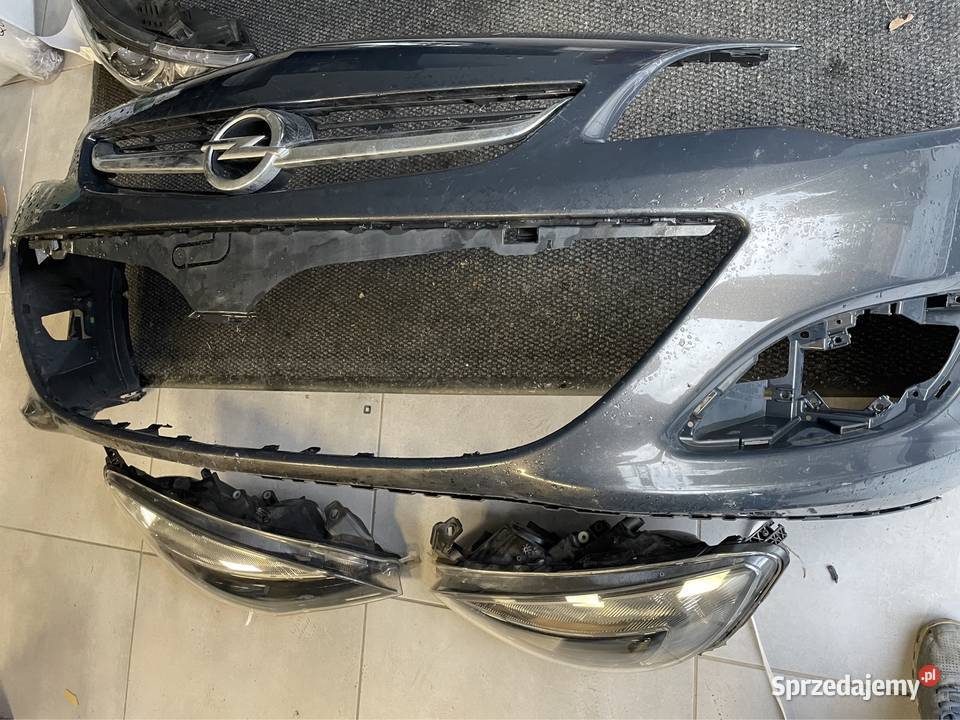 Opel Astra J zderzak przód atrapa Kozubszczyzna sprzedam