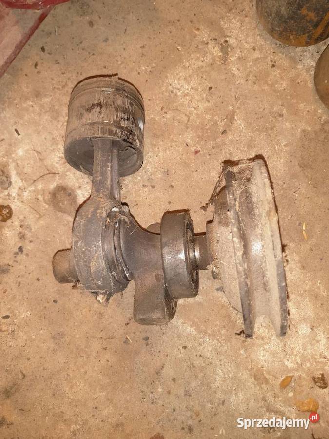 Obudowa tłok wał sprężarki c330 Lubochnia