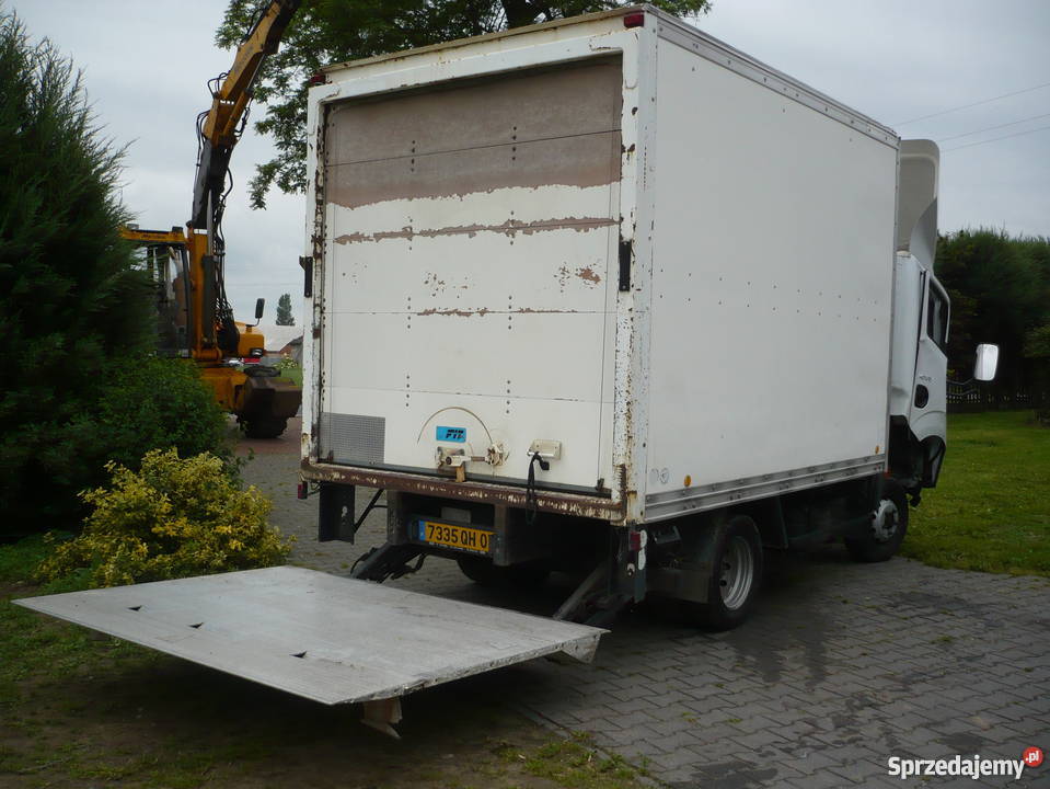 Renault Maxity 130 DXI kontener z windą diesel Samochody dostawcze Ostrów Wielkopolski