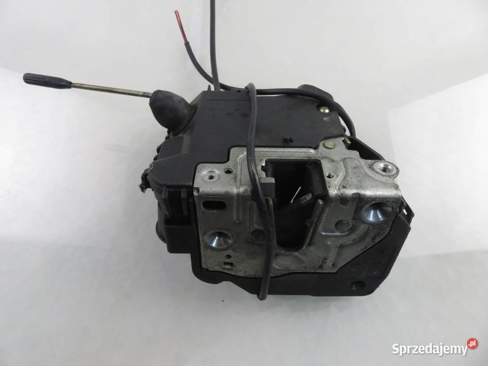 ZAMEK LEWY PRZEDNI MERCEDES W203 sprzedam